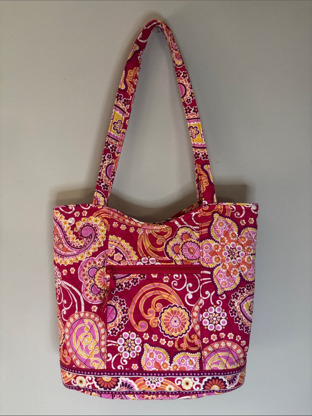 Vera Bradley raspberry fizz shoulder tote bag vintage red pink orange paisley